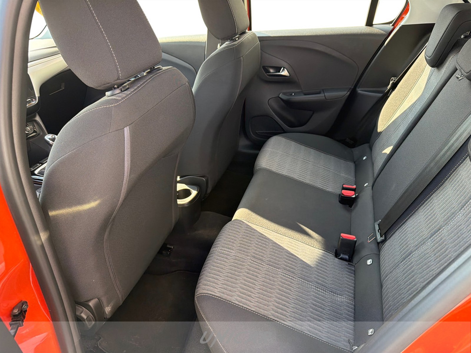 UNICAR Opel Corsa