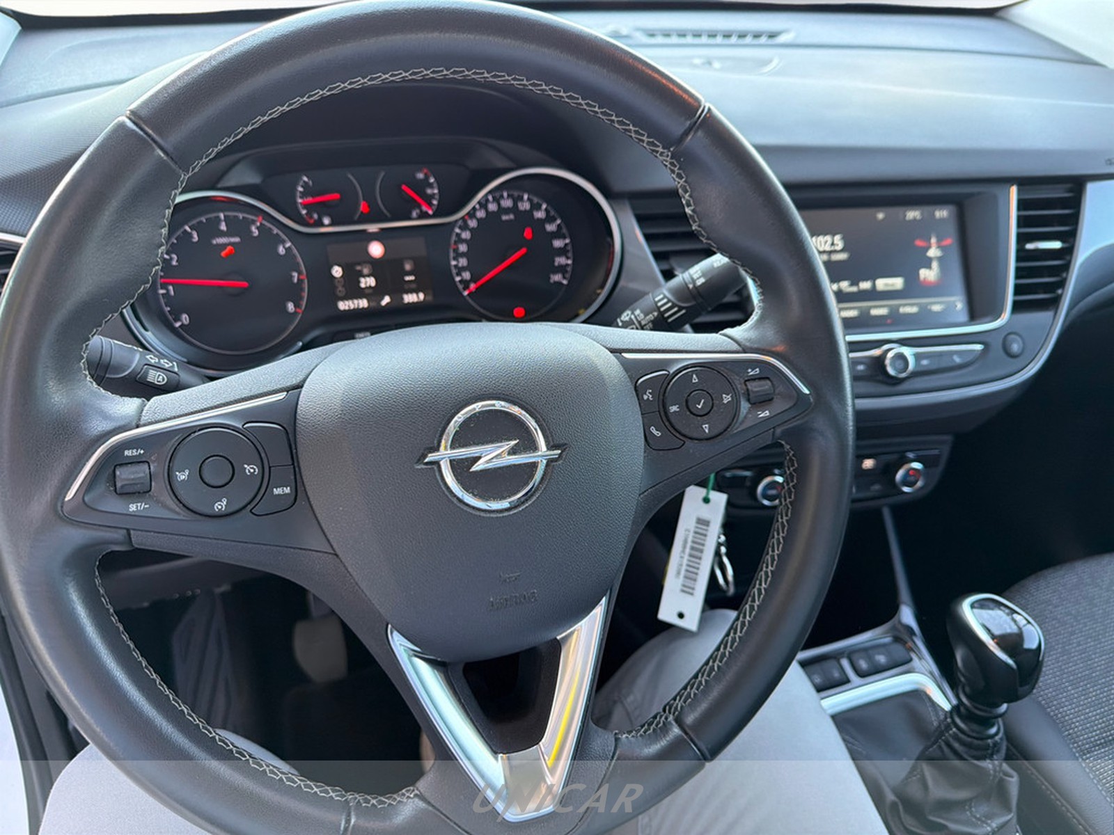 UNICAR Opel Crossland
