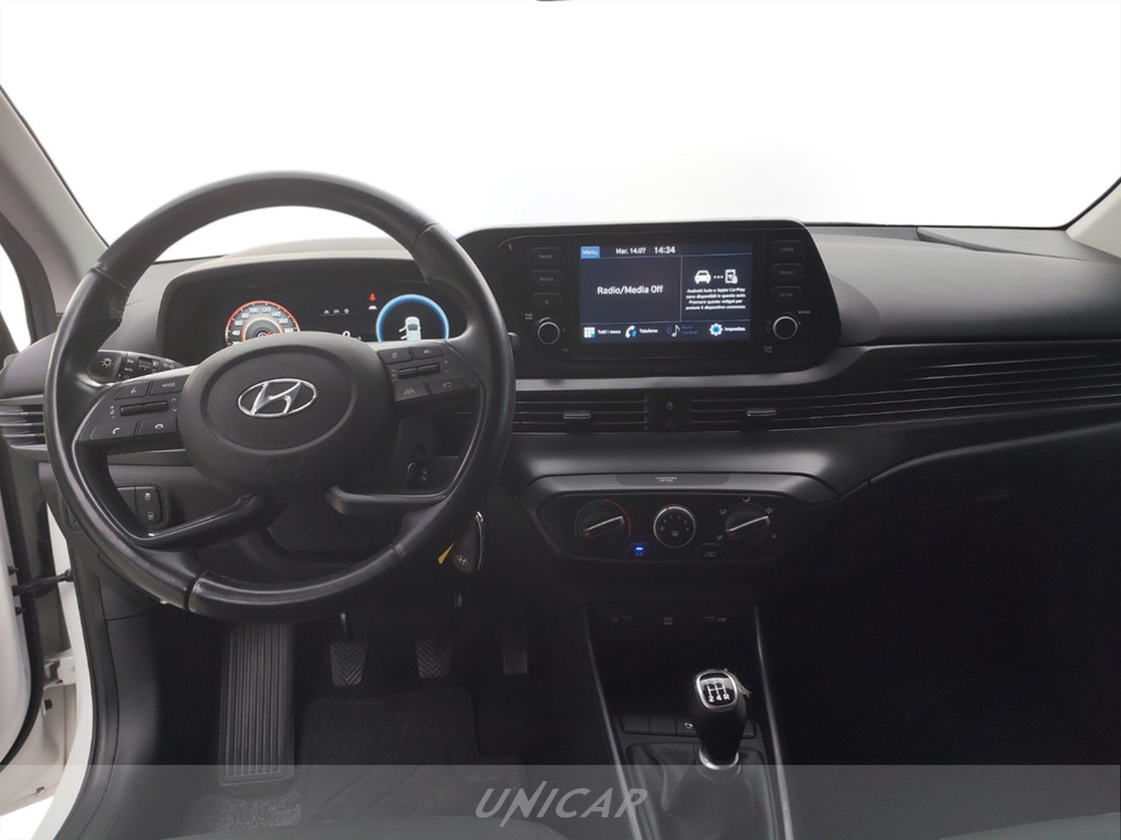 UNICAR Hyundai i20