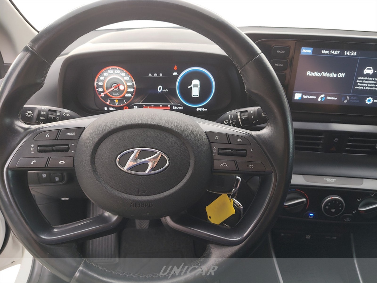 UNICAR Hyundai i20