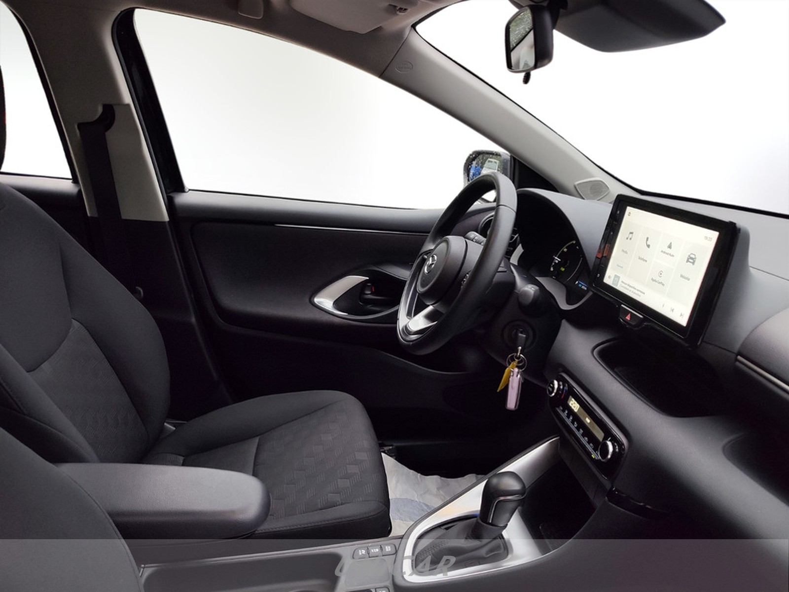 UNICAR Mazda 2