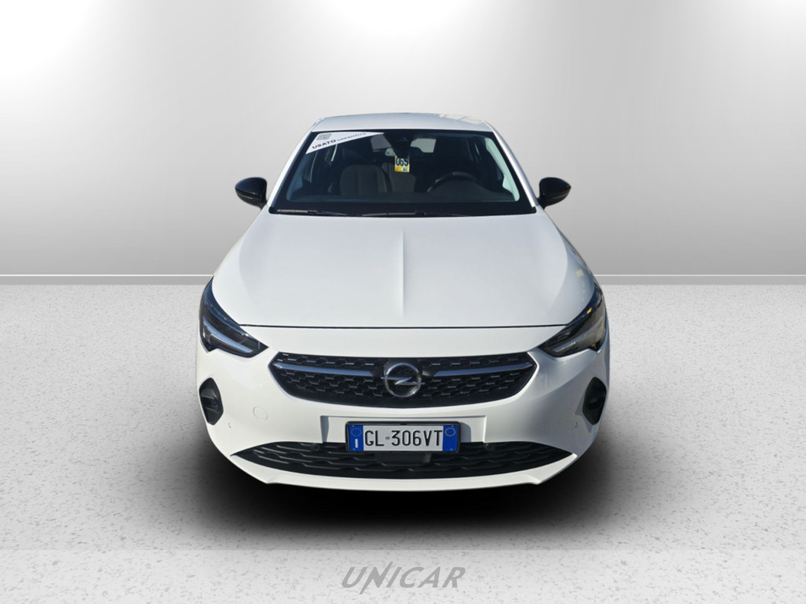 UNICAR Opel Corsa