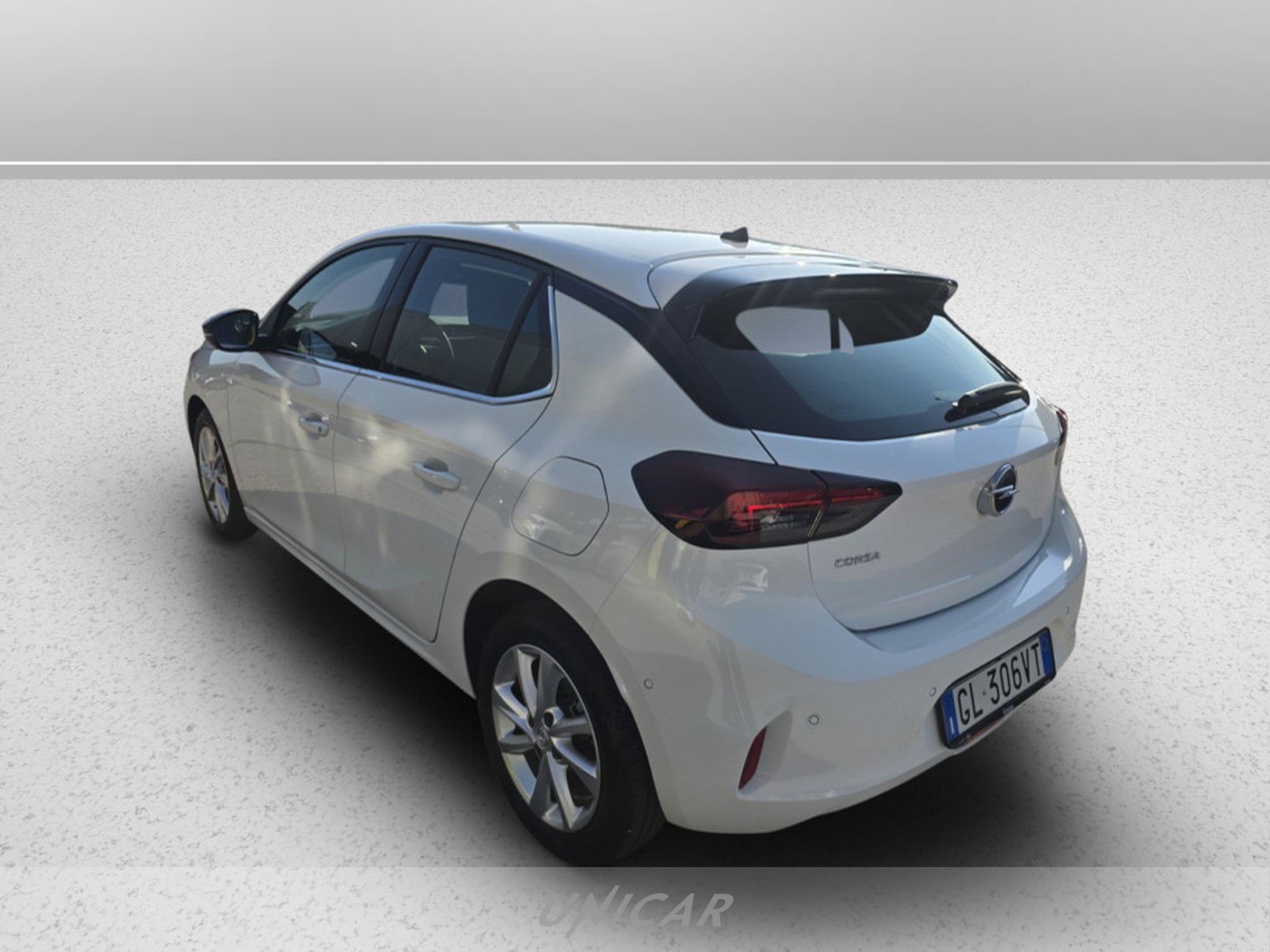 UNICAR Opel Corsa