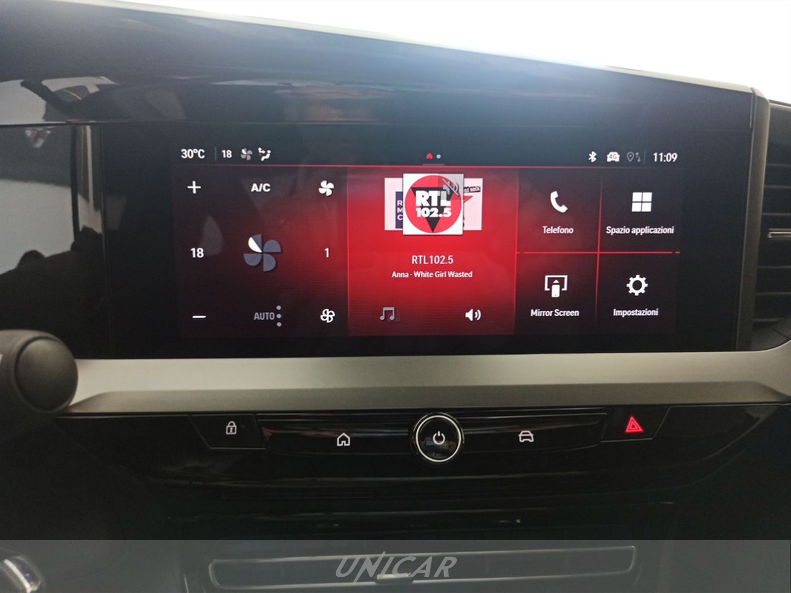 UNICAR Opel Mokka