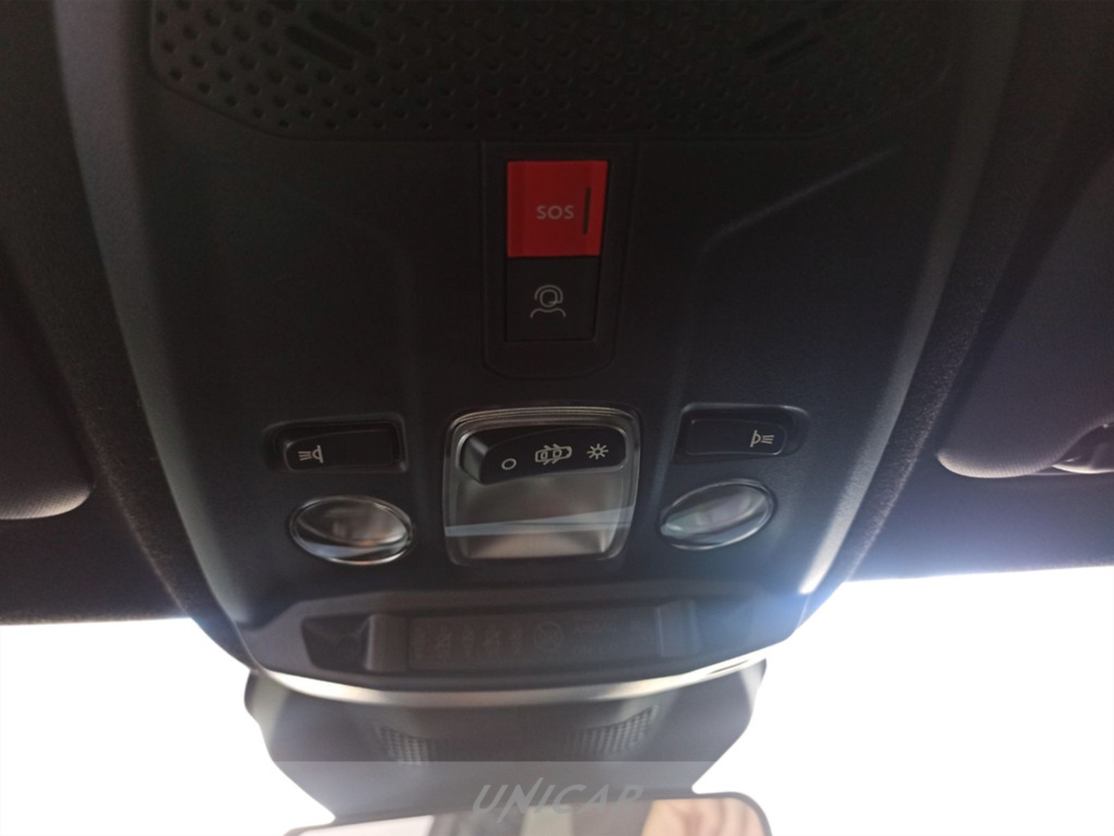 UNICAR Opel Mokka