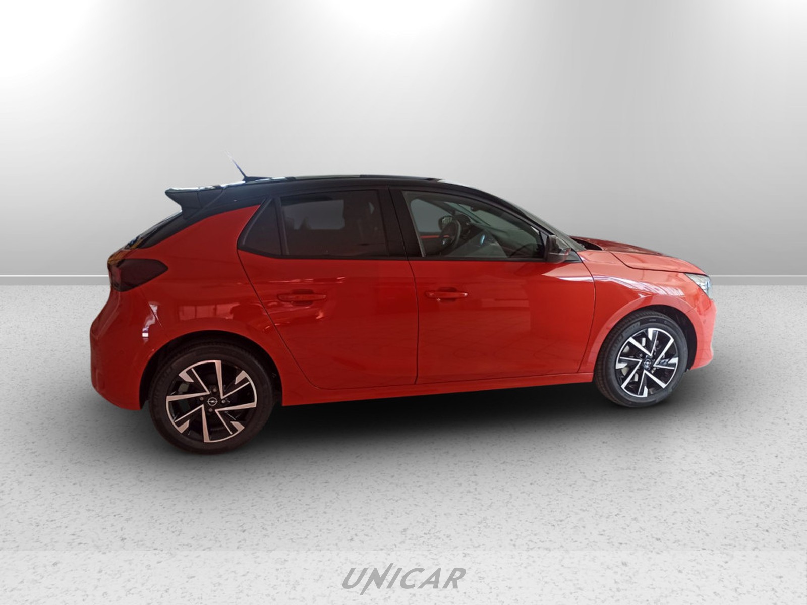UNICAR Opel Corsa