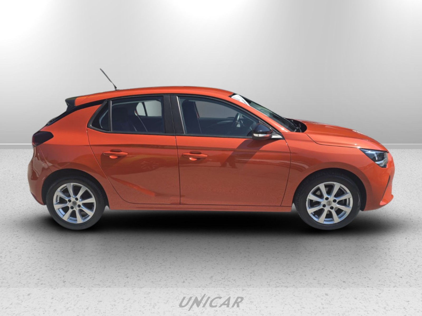 UNICAR Opel Corsa