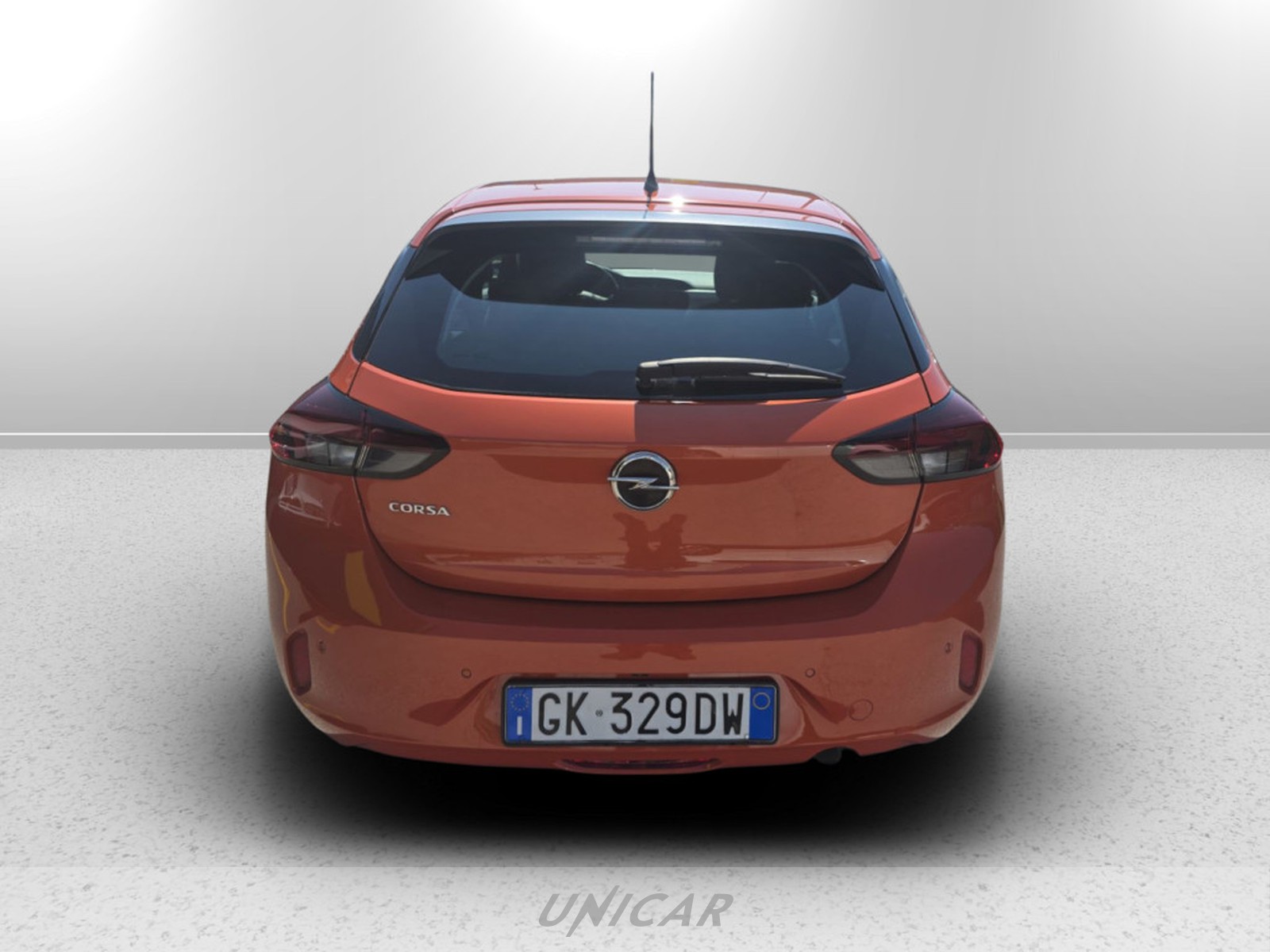 UNICAR Opel Corsa