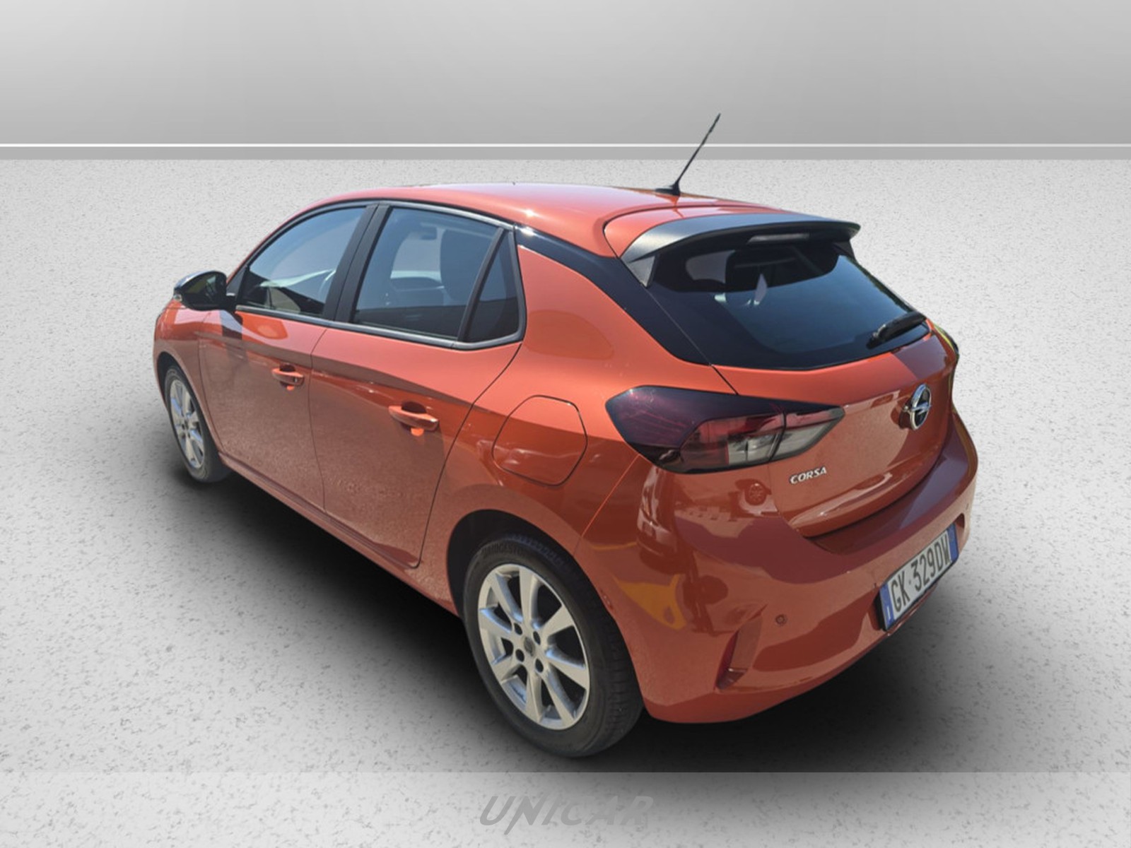 UNICAR Opel Corsa