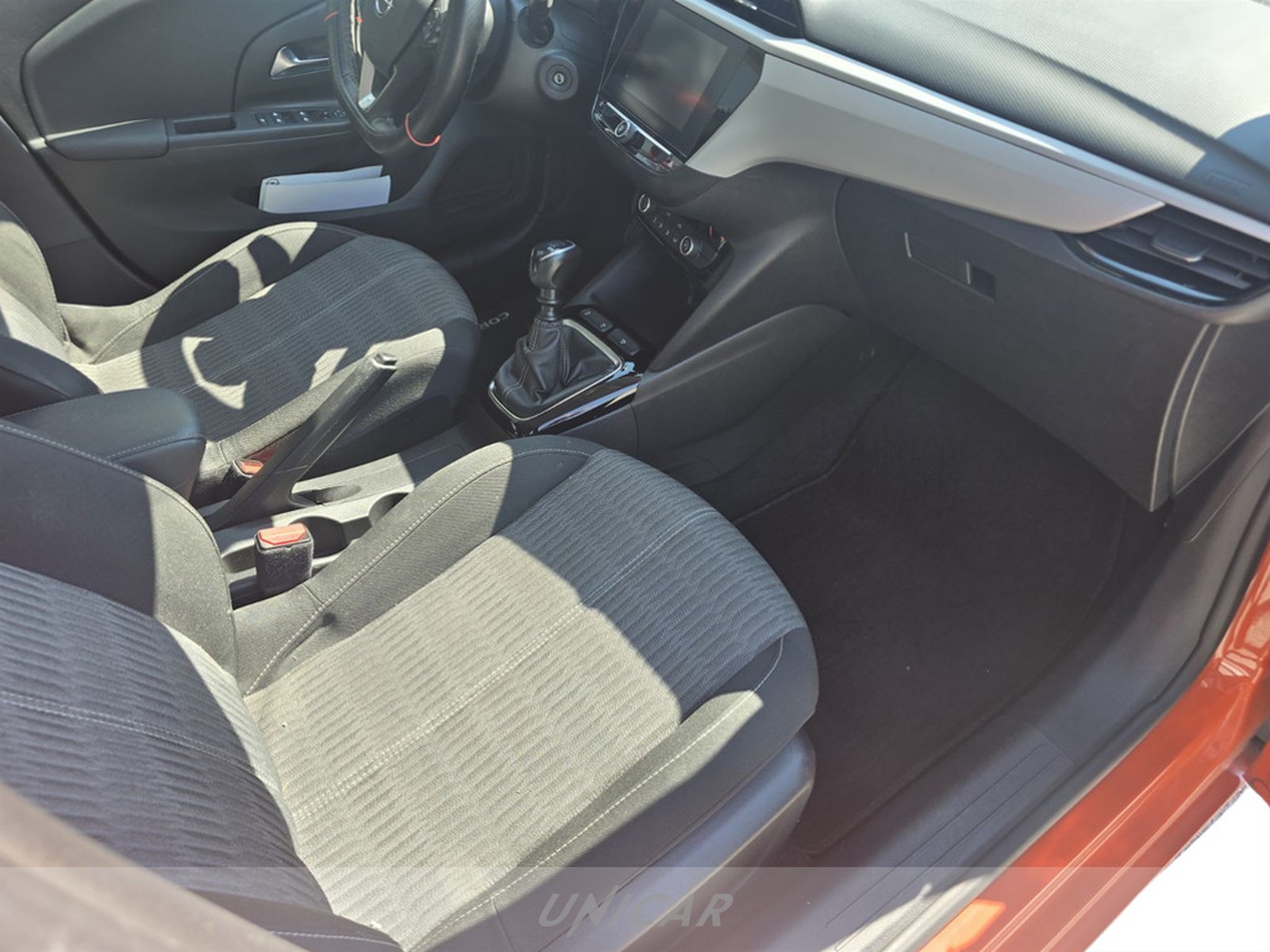 UNICAR Opel Corsa