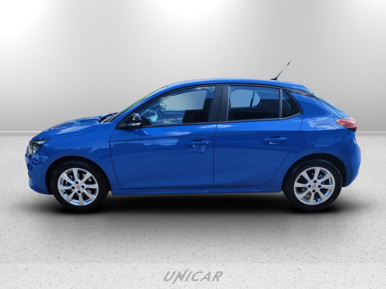 UNICAR Opel Corsa