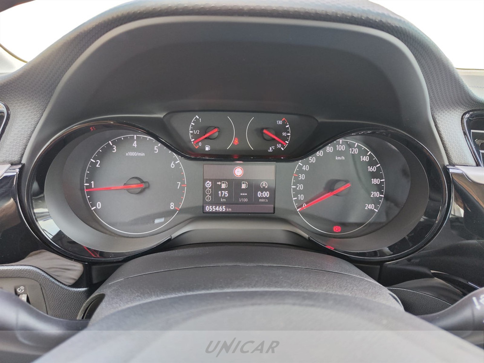 UNICAR Opel Corsa