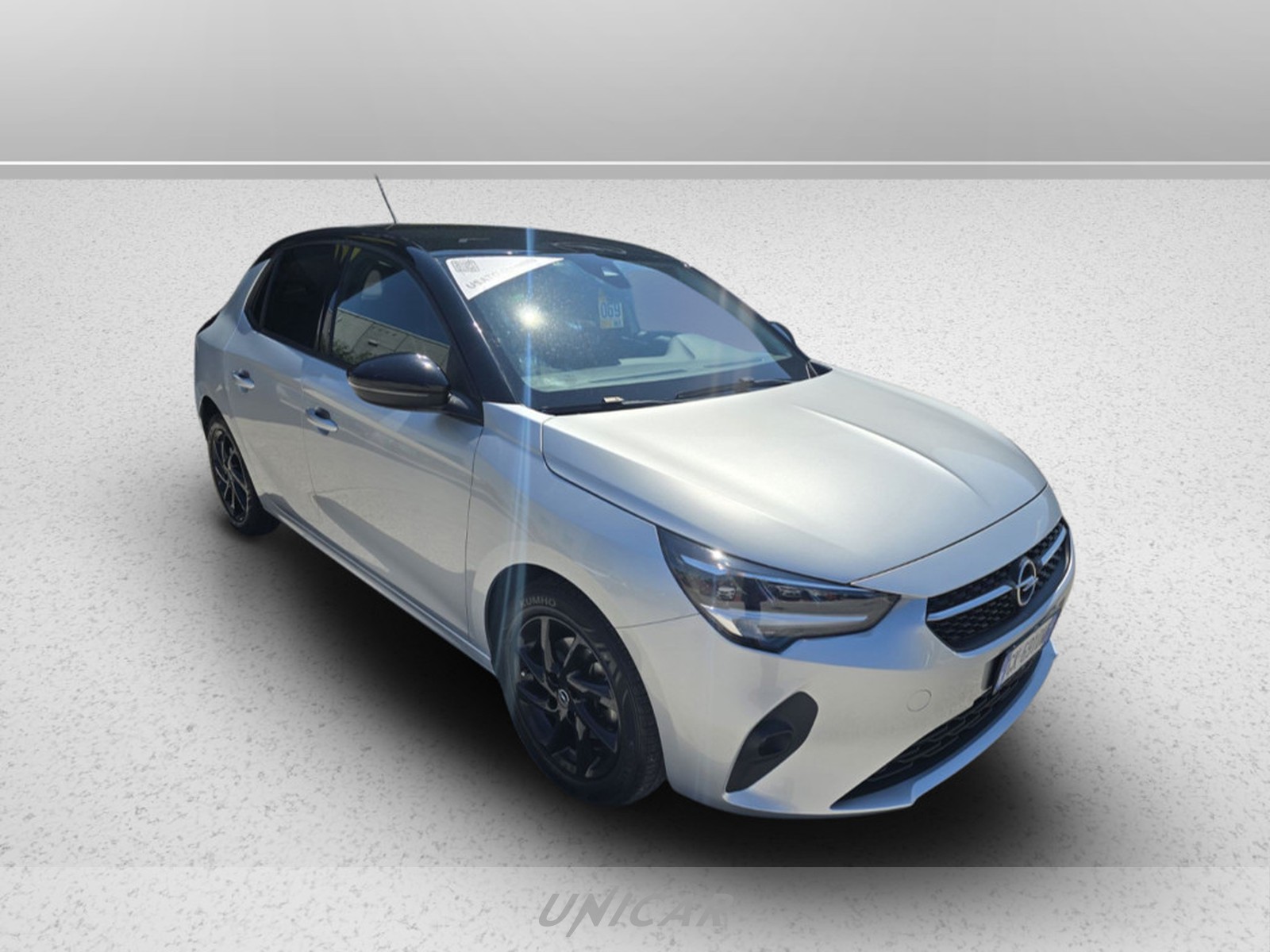 UNICAR Opel Corsa
