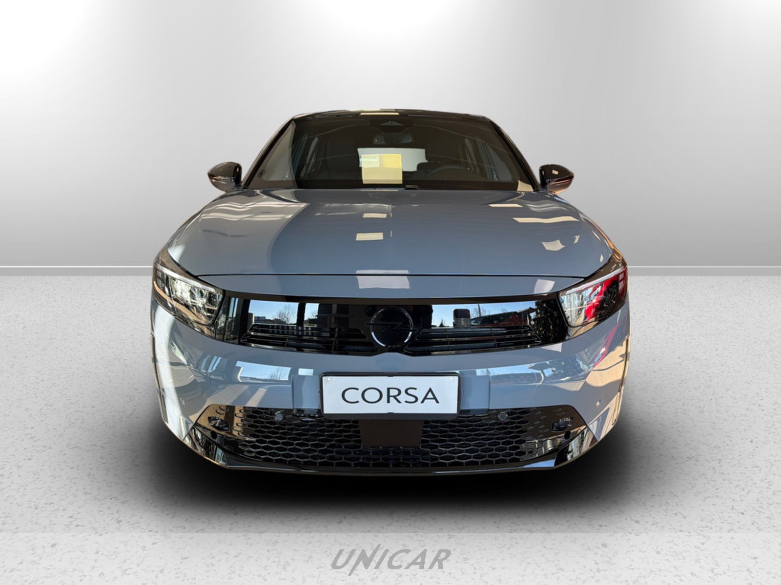 UNICAR Opel Corsa