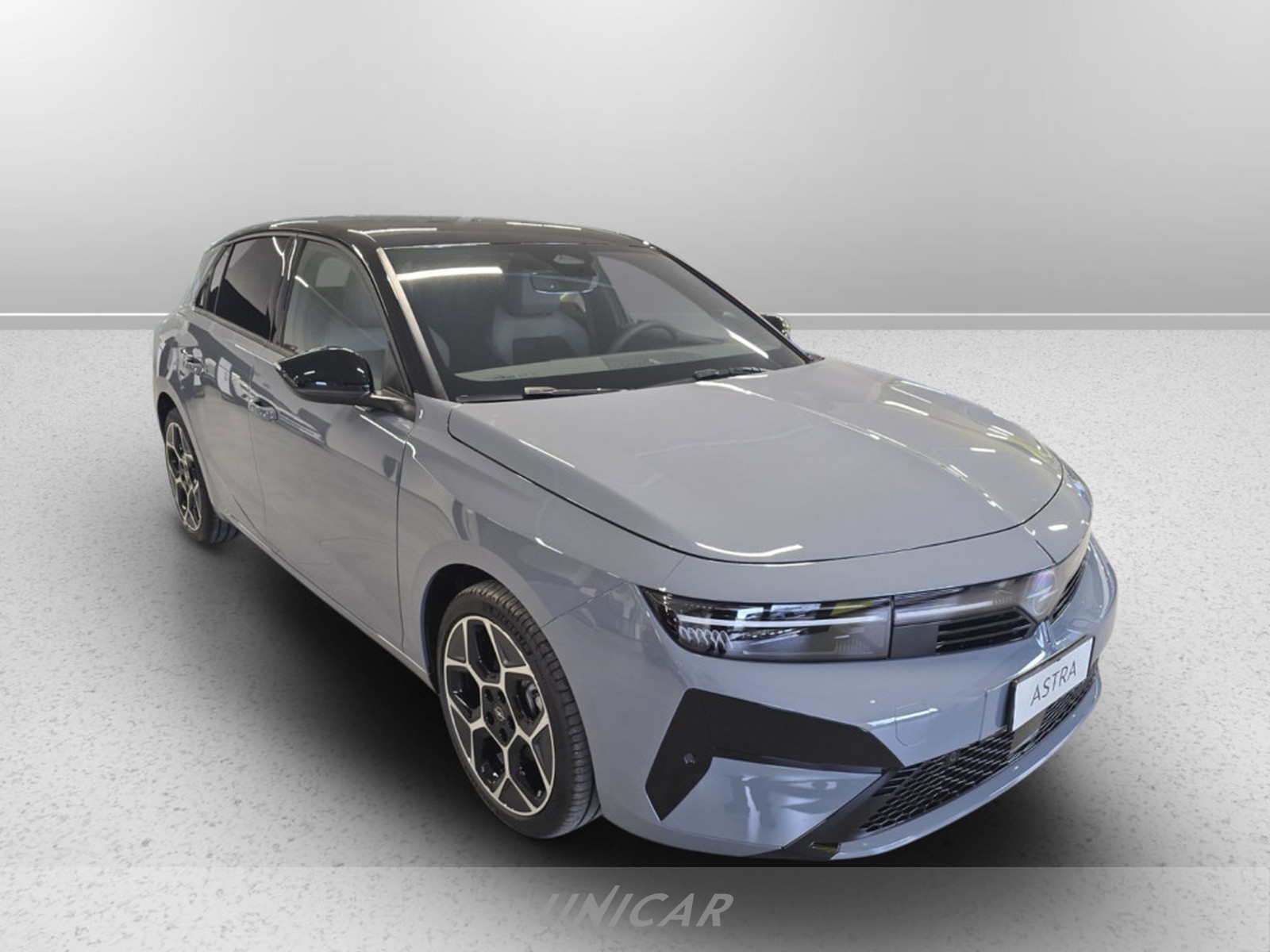 UNICAR Opel Astra