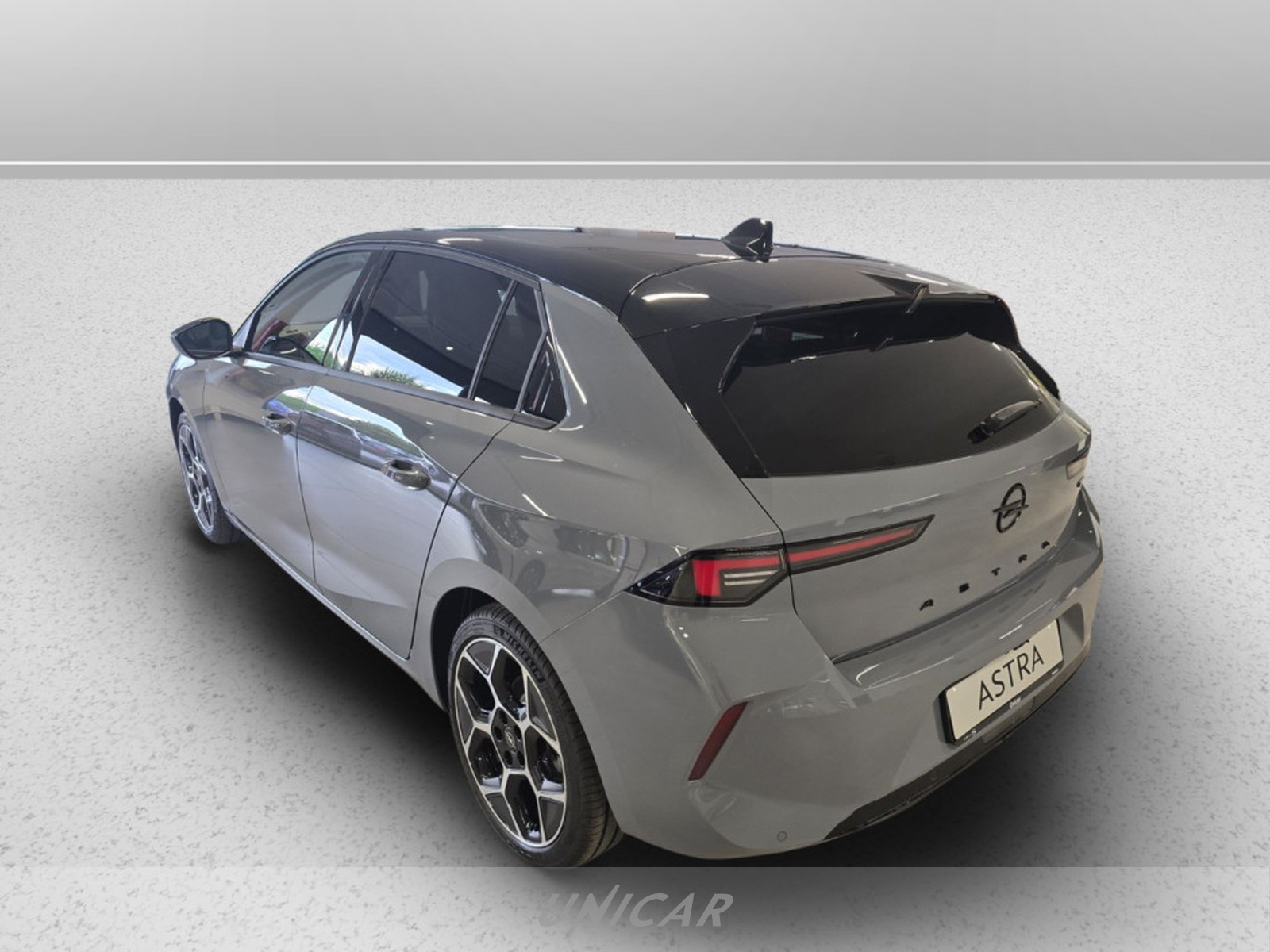 UNICAR Opel Astra