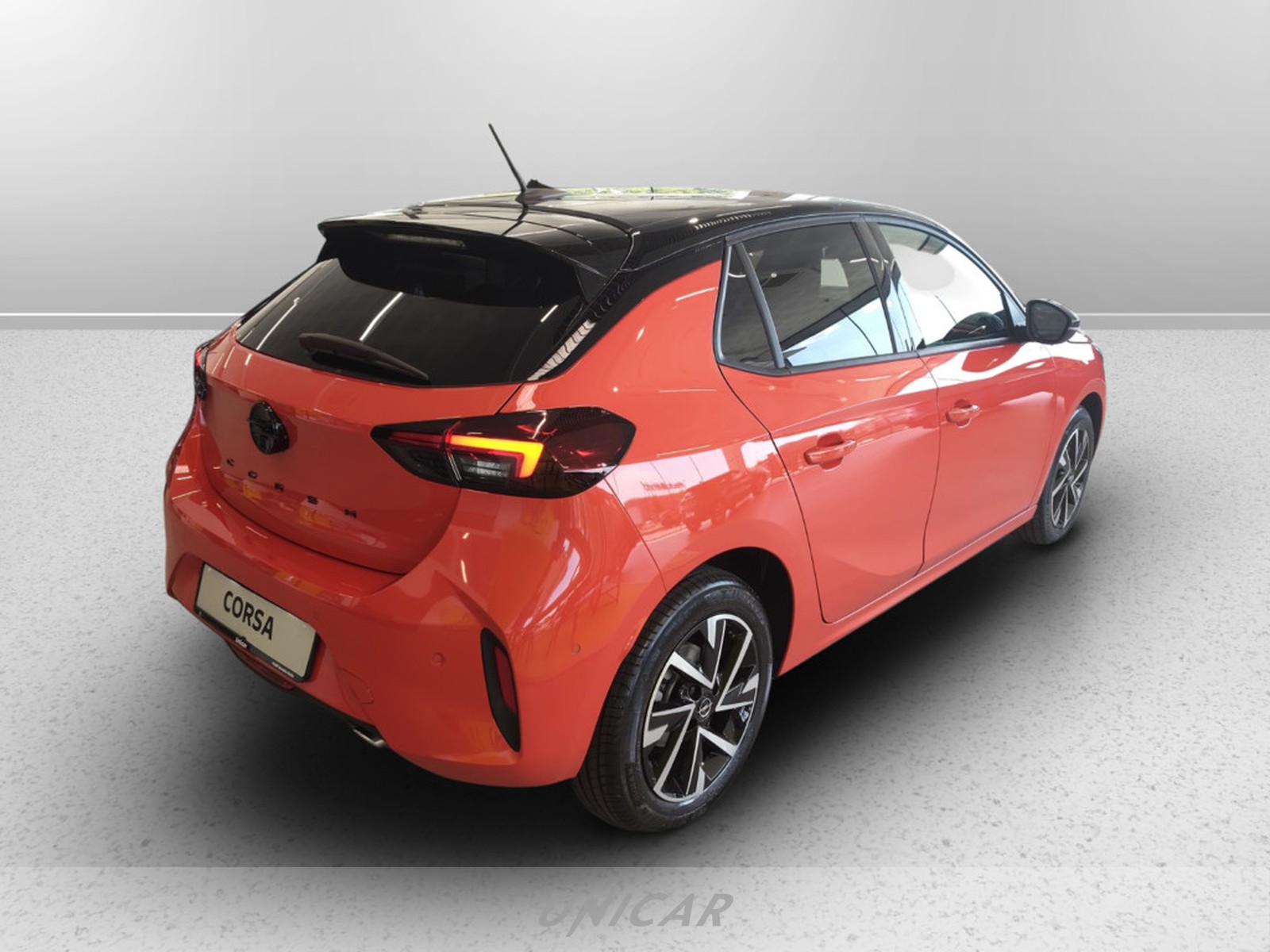 UNICAR Opel Corsa