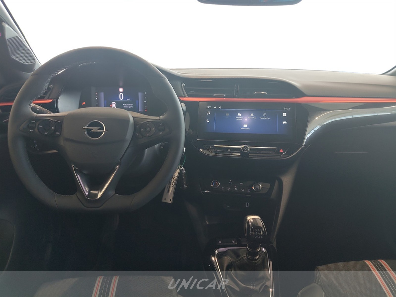 UNICAR Opel Corsa