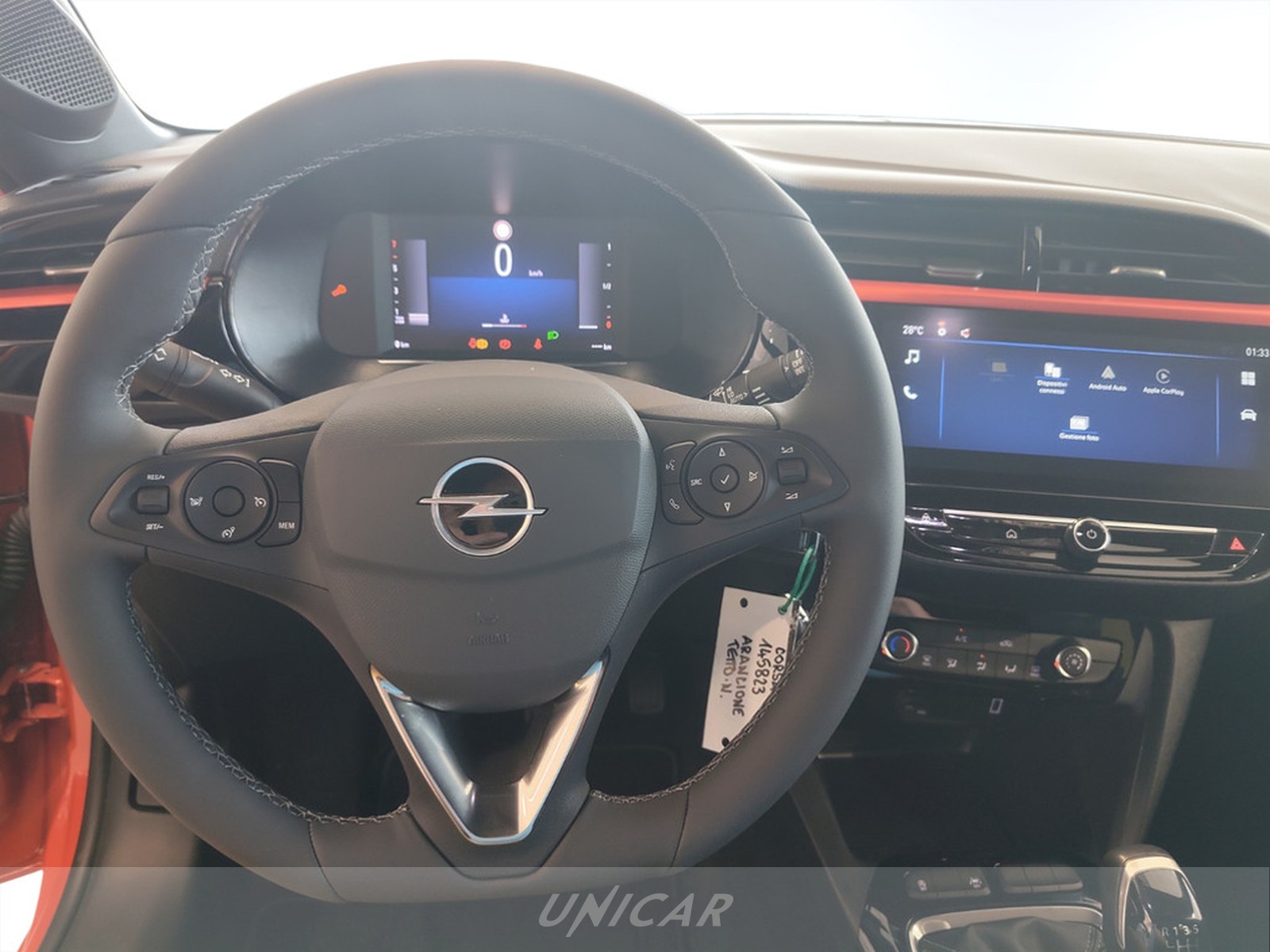 UNICAR Opel Corsa