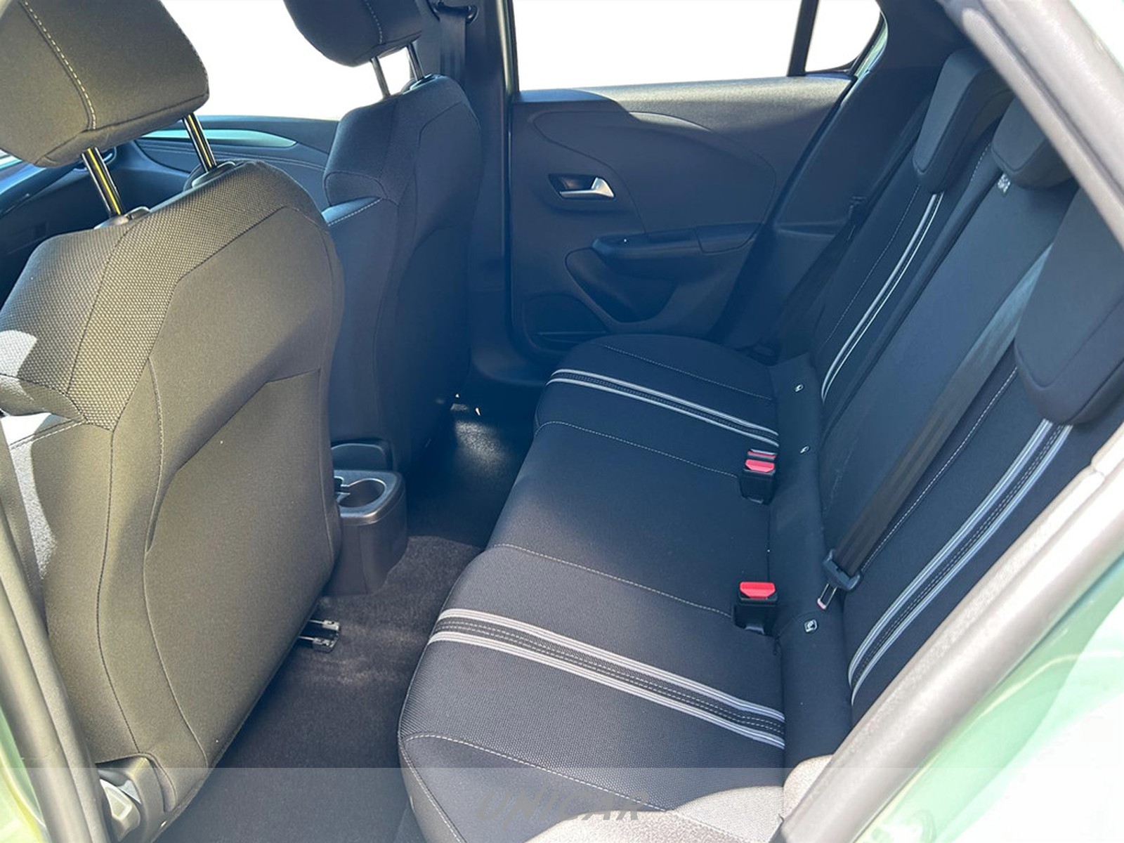 UNICAR Opel Corsa