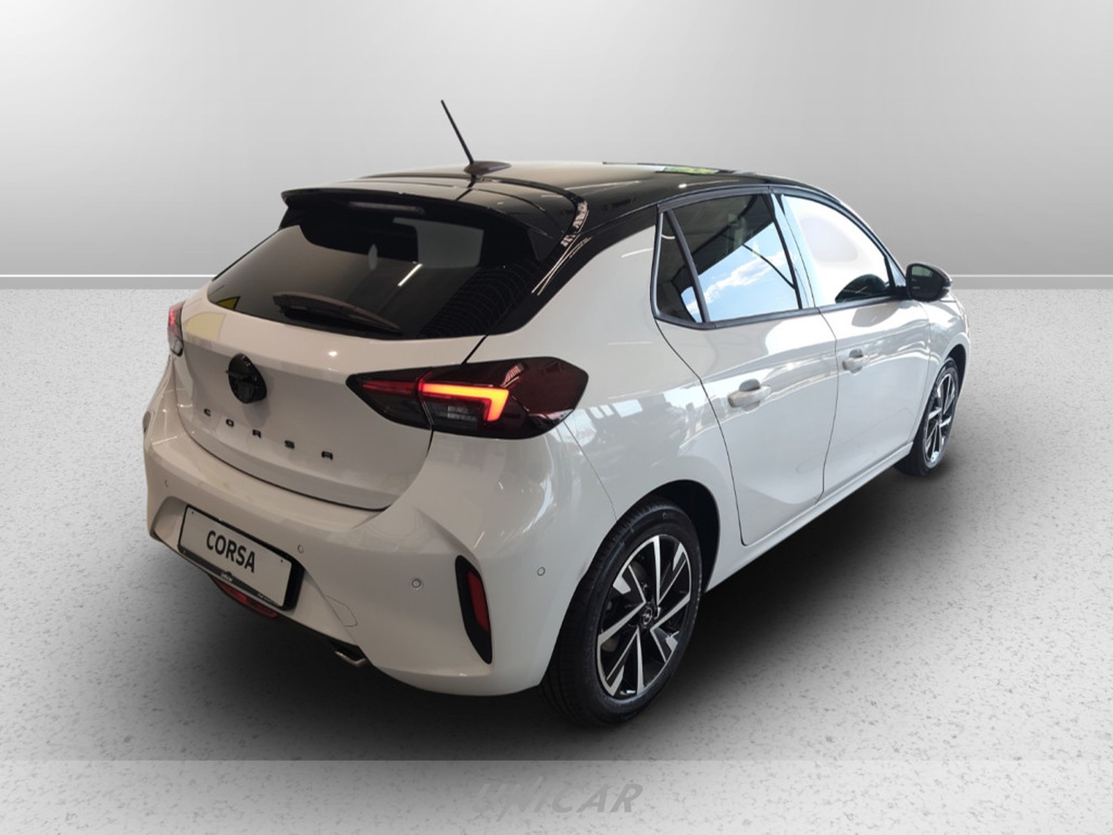 UNICAR Opel Corsa