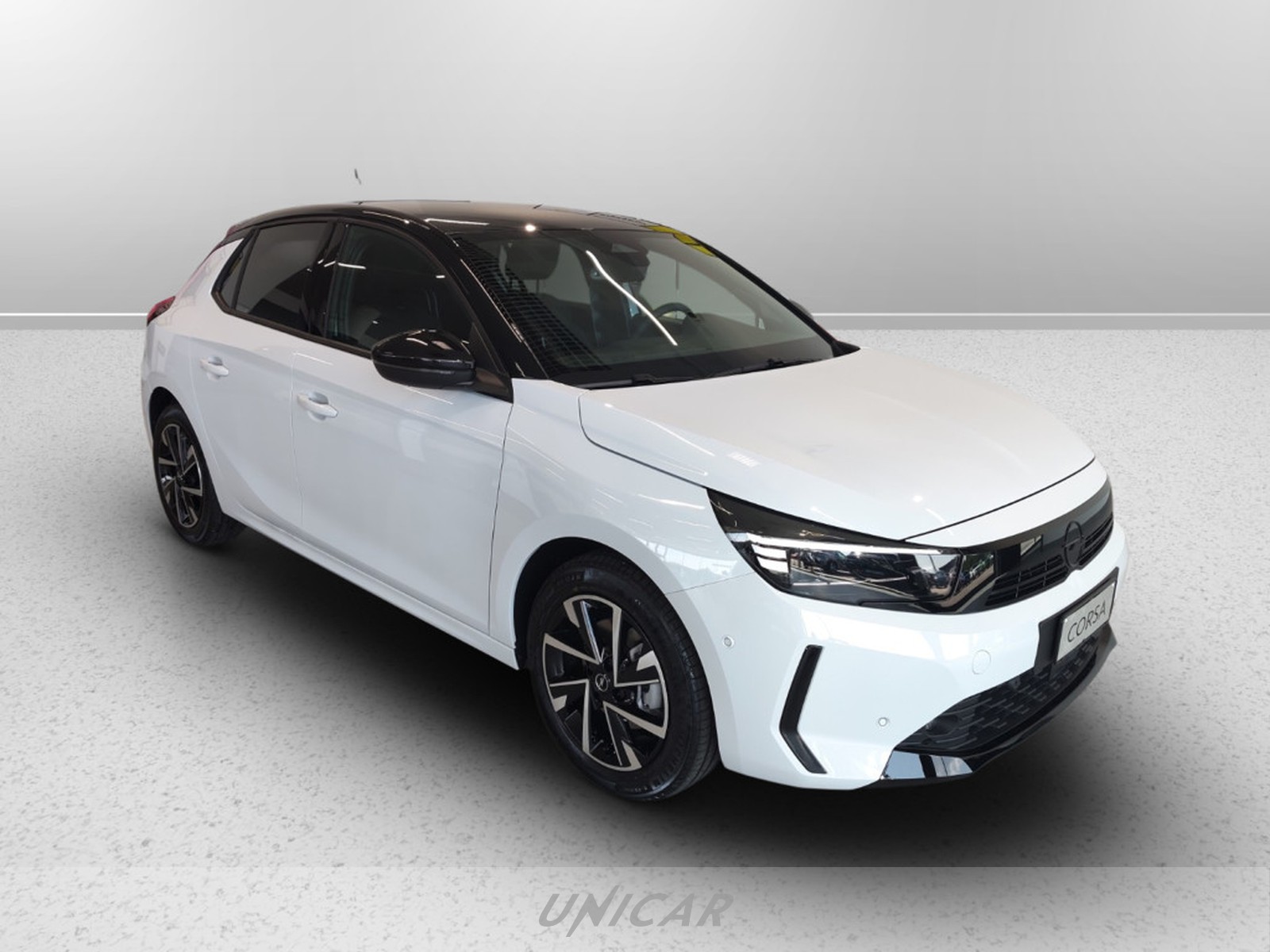 UNICAR Opel Corsa