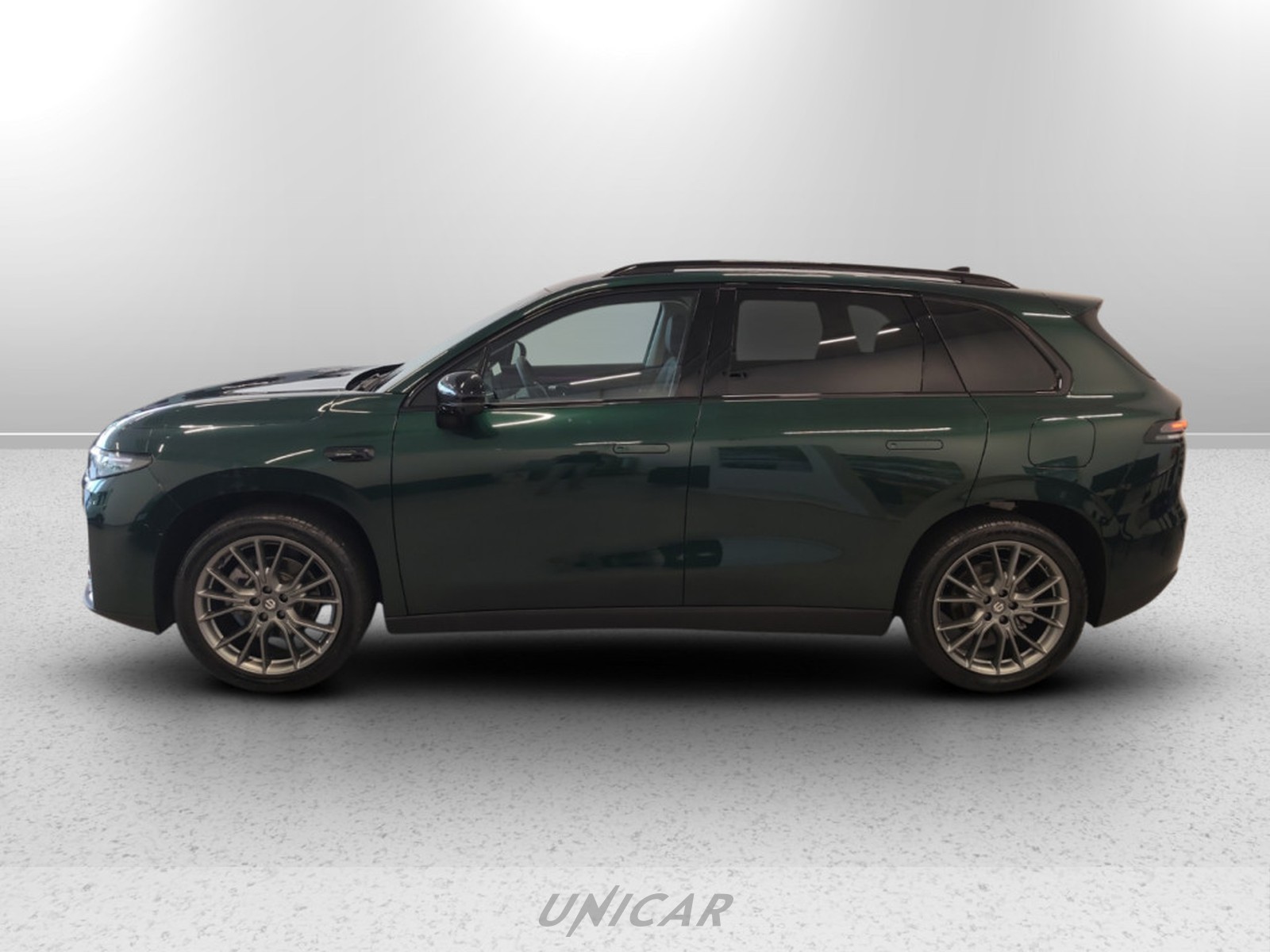 UNICAR Leapmotor C10