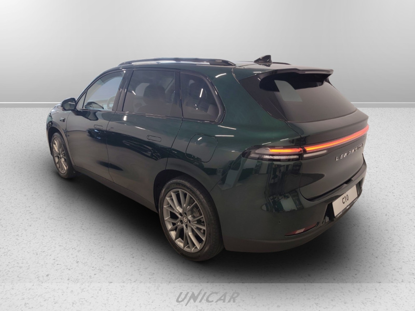UNICAR Leapmotor C10