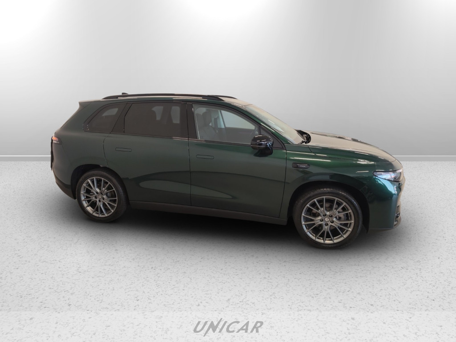 UNICAR Leapmotor C10