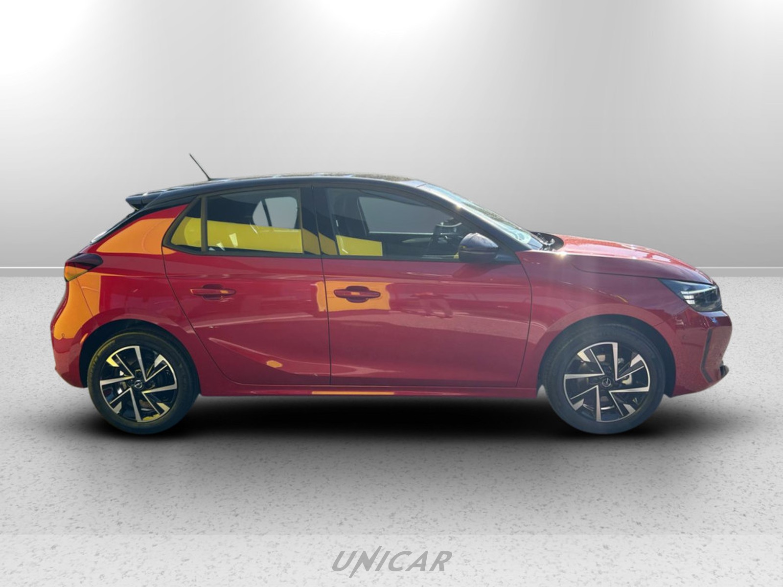 UNICAR Opel Corsa