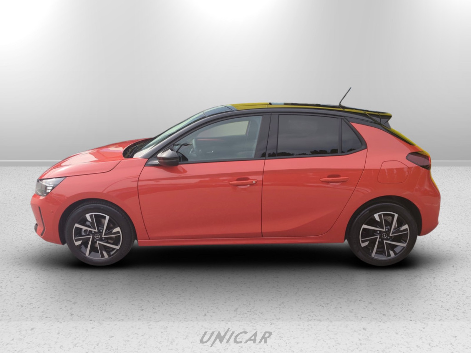 UNICAR Opel Corsa