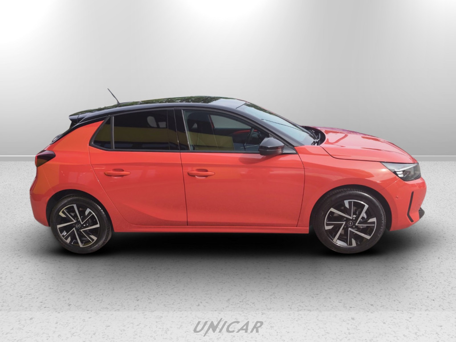 UNICAR Opel Corsa