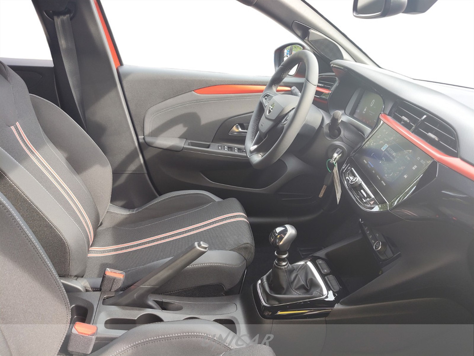 UNICAR Opel Corsa