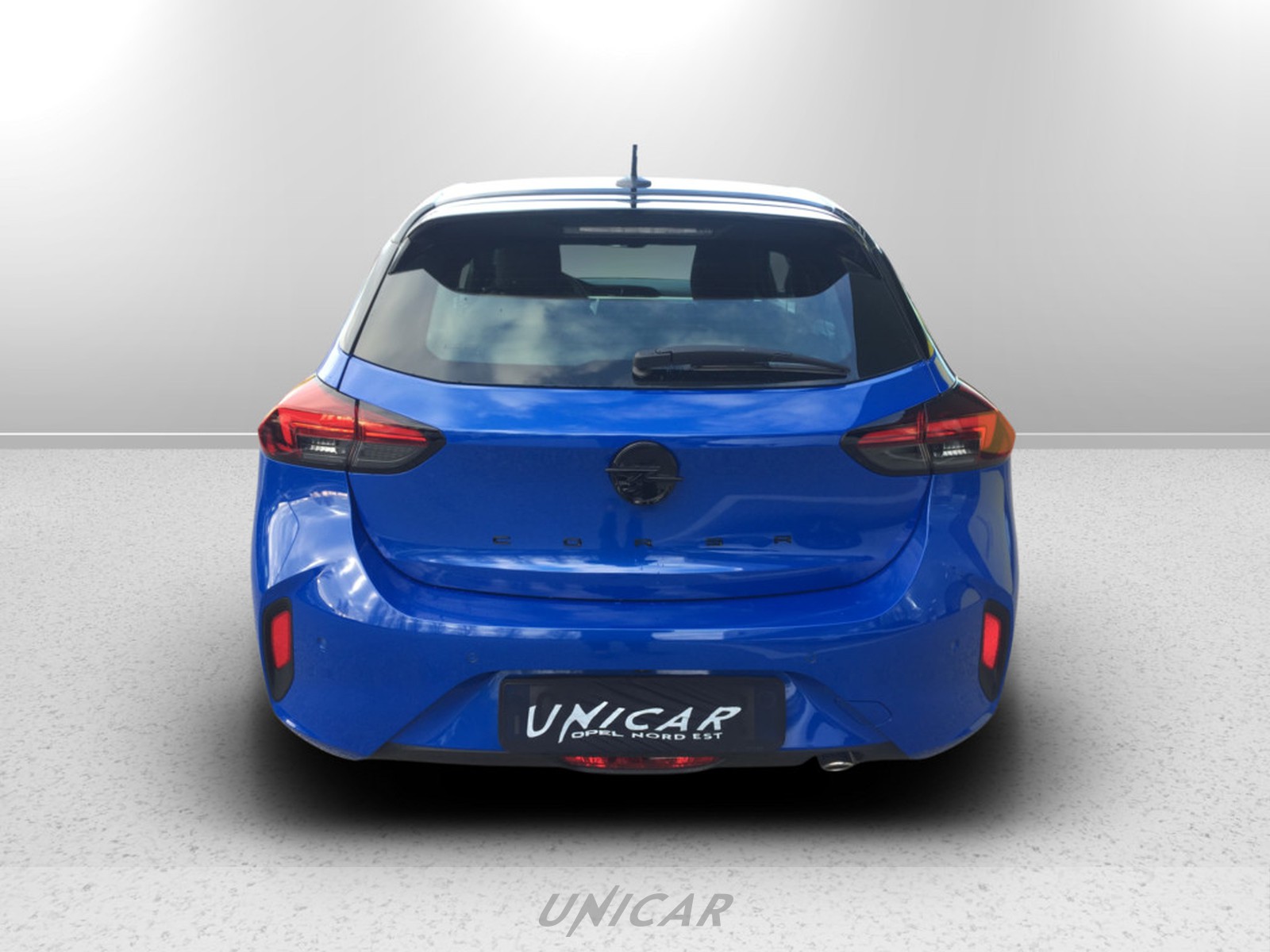 UNICAR Opel Corsa
