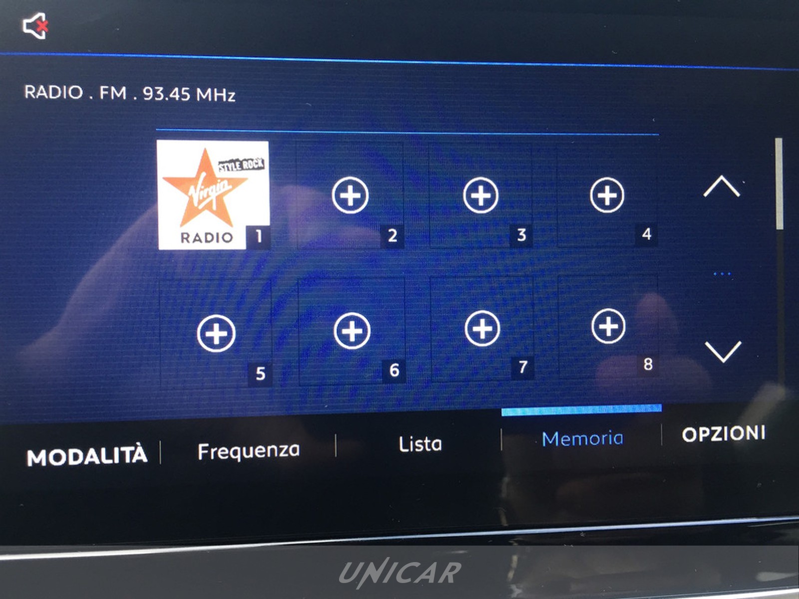 UNICAR Opel Corsa