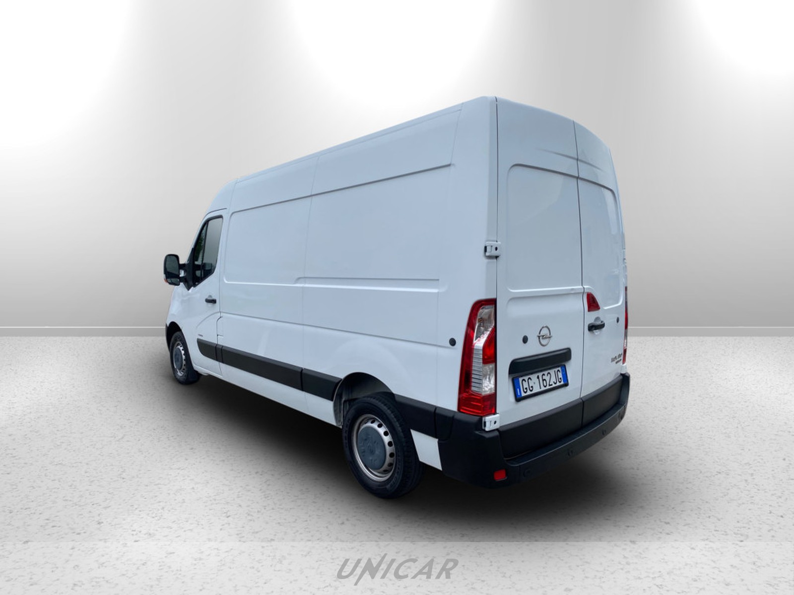 UNICAR Opel Movano