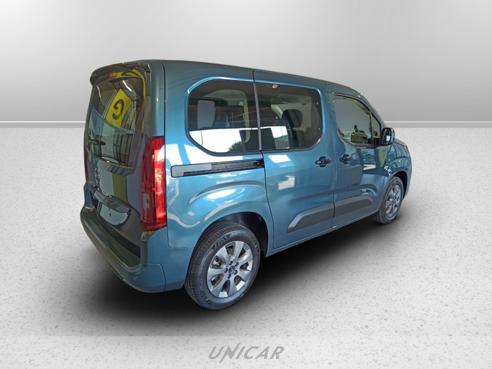 UNICAR Opel Combo