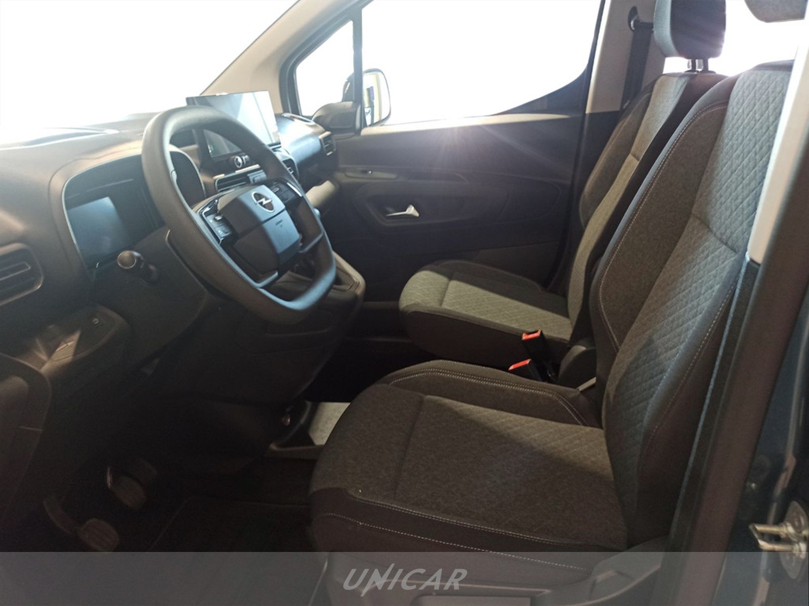 UNICAR Opel Combo