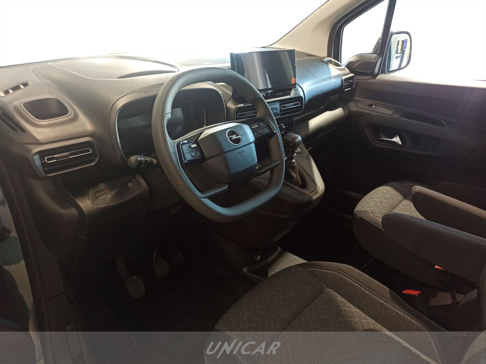 UNICAR Opel Combo