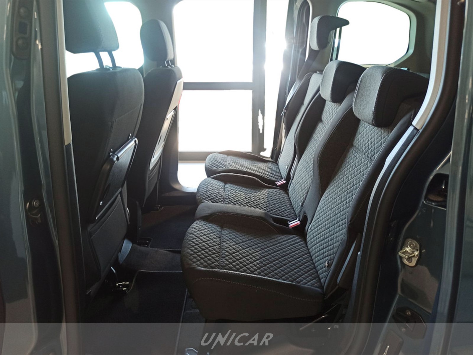UNICAR Opel Combo