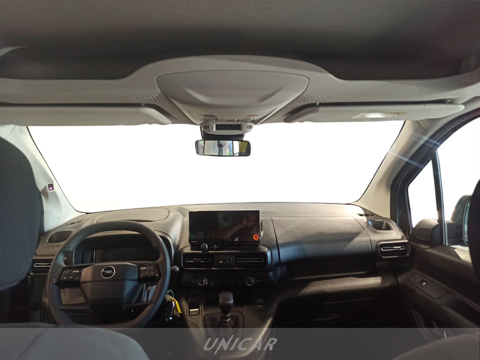 UNICAR Opel Combo
