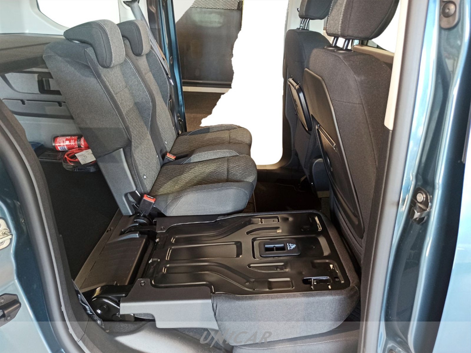 UNICAR Opel Combo