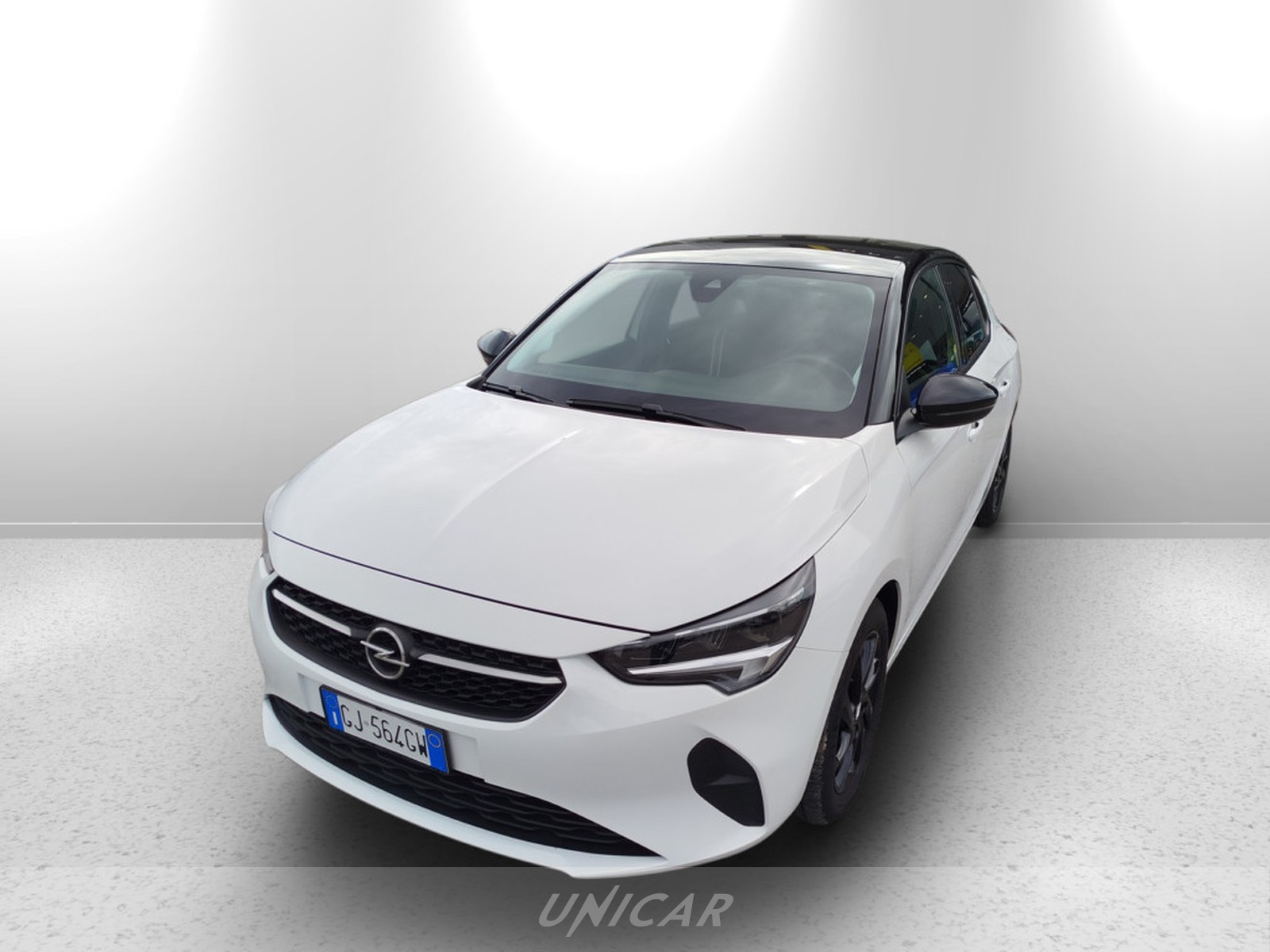 UNICAR Opel Corsa