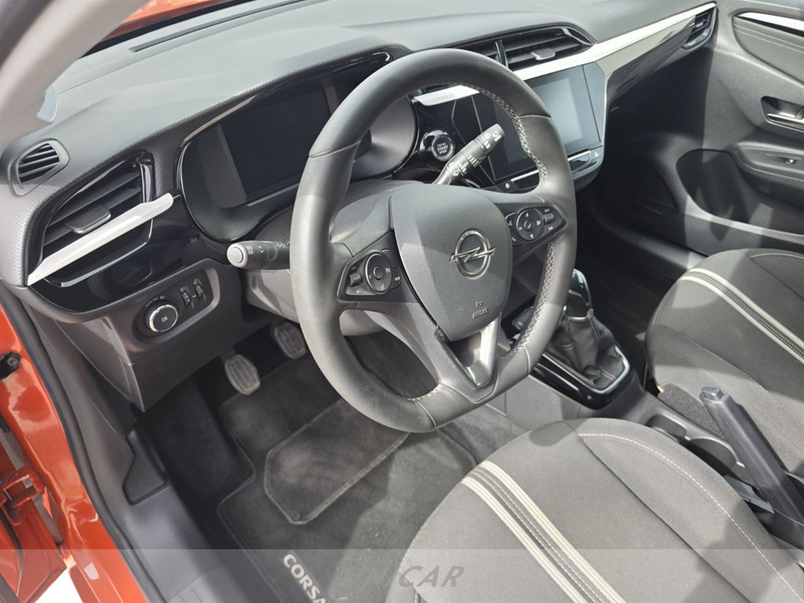 UNICAR Opel Corsa
