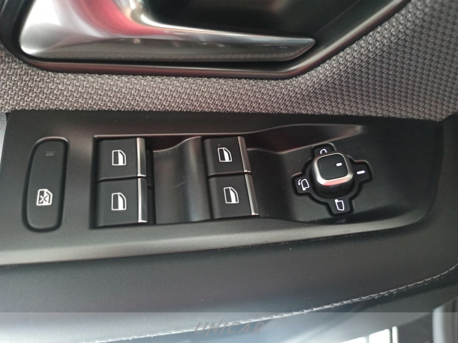 UNICAR Opel Grandland