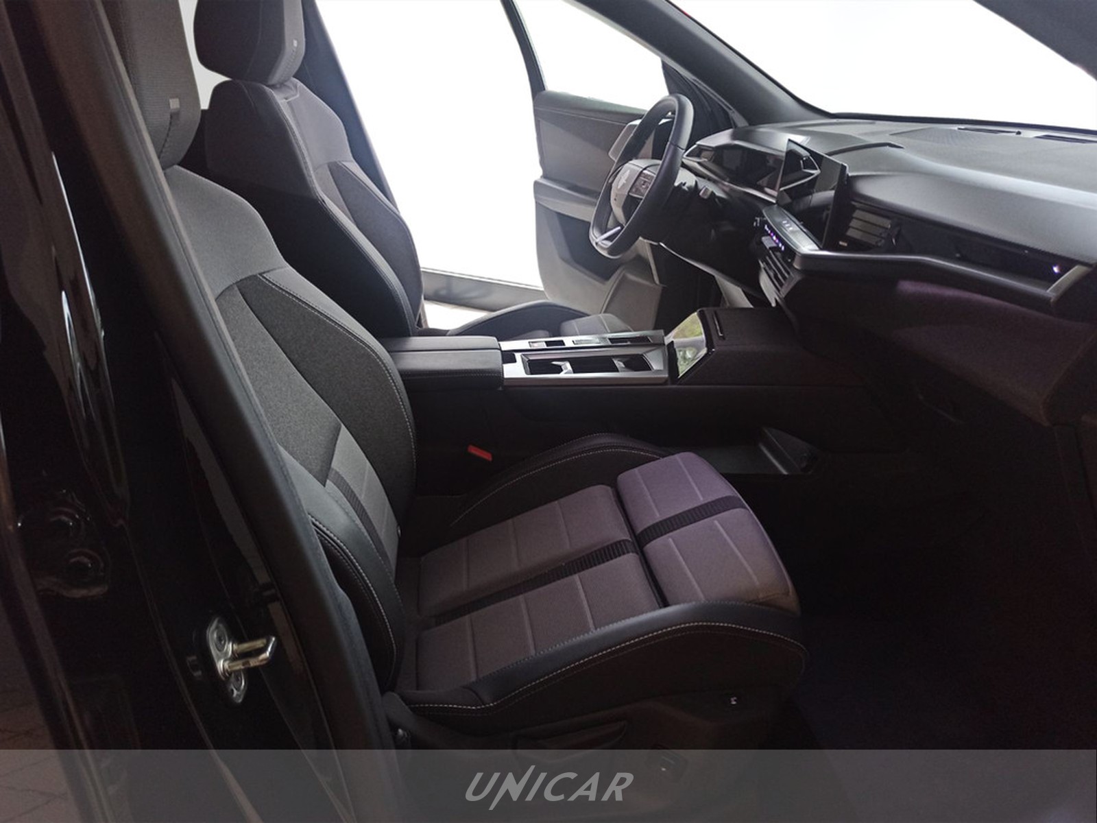 UNICAR Opel Grandland