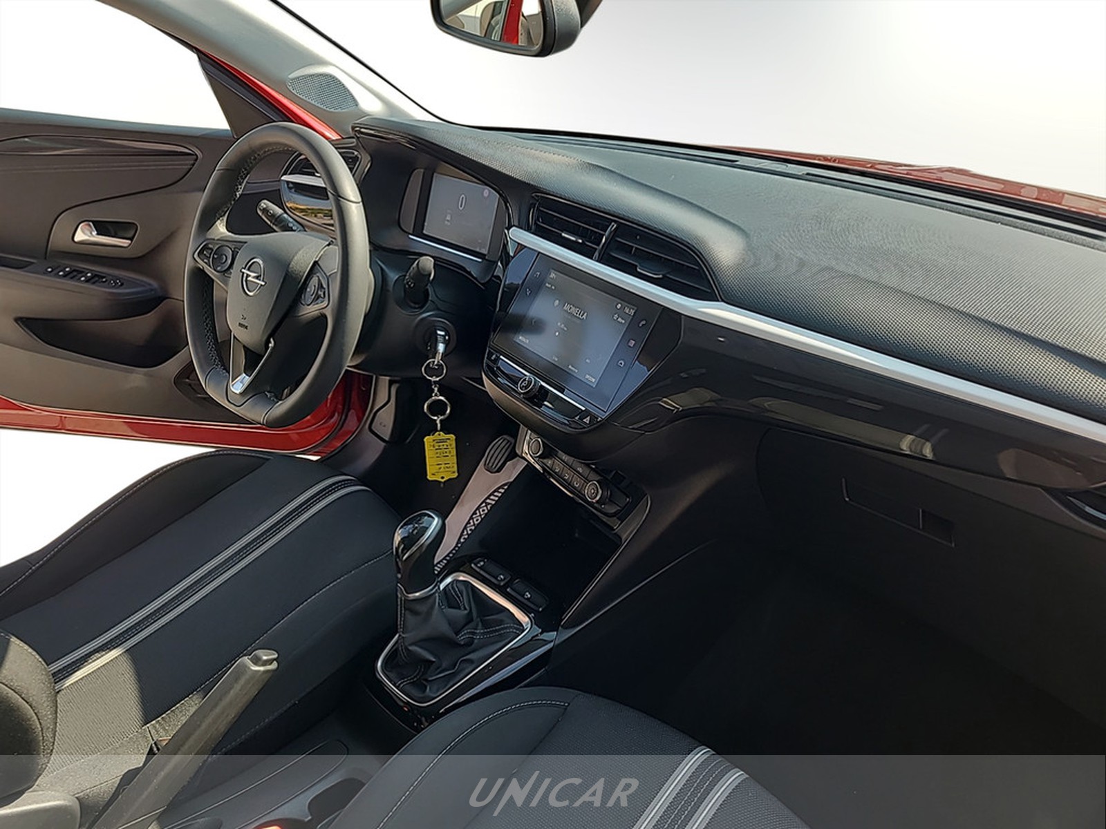 UNICAR Opel Corsa