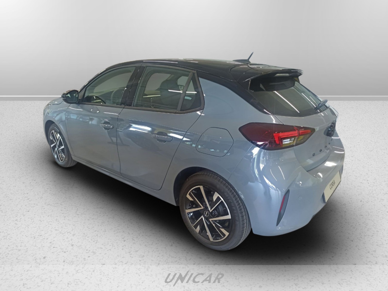 UNICAR Opel Corsa