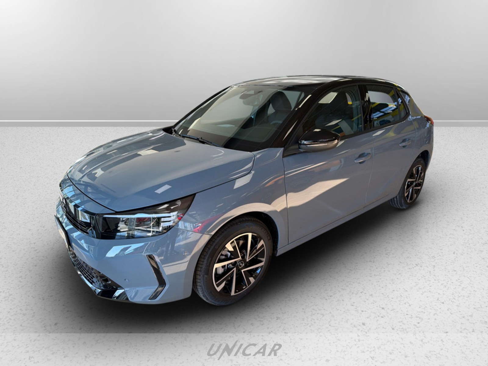 UNICAR Opel Corsa