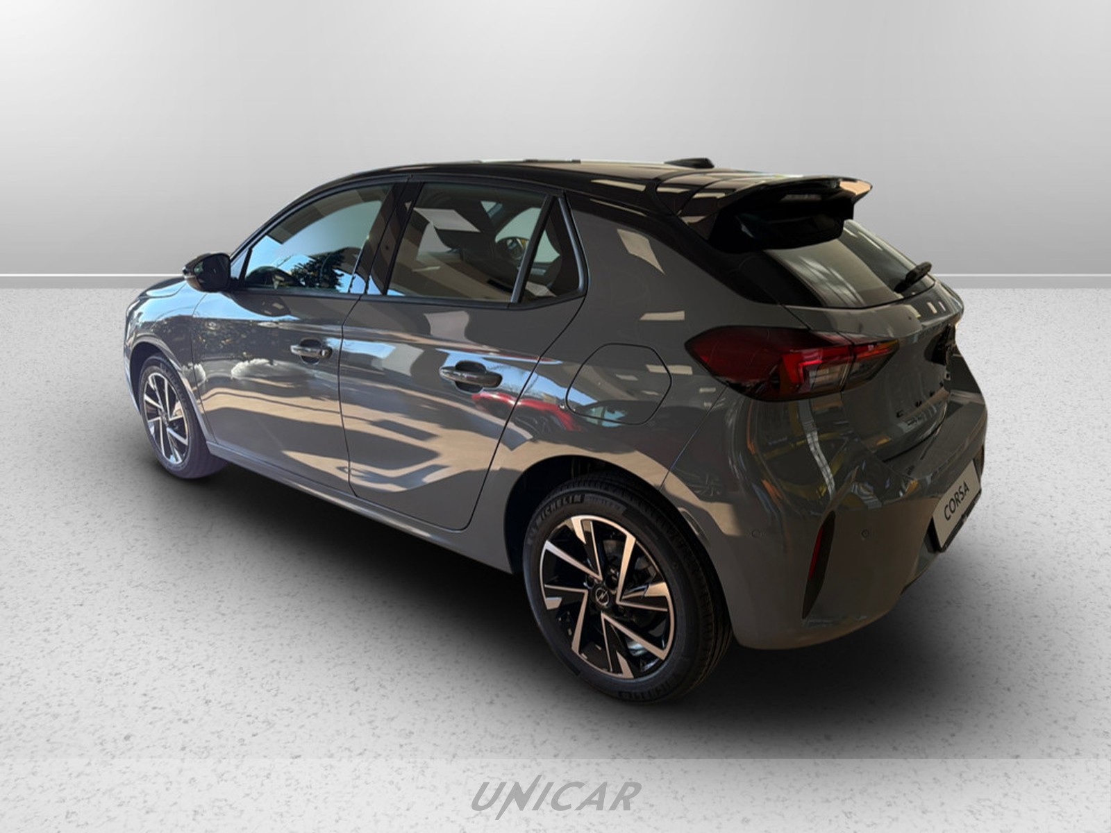 UNICAR Opel Corsa